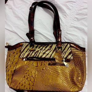 MC handbags Croco Embossed Leather purse